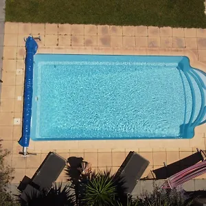 Tranquillo Avec Piscine Privée Et Salle De Sport Couette-café Istres